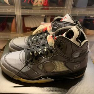 Off-WhiteXRetro5s